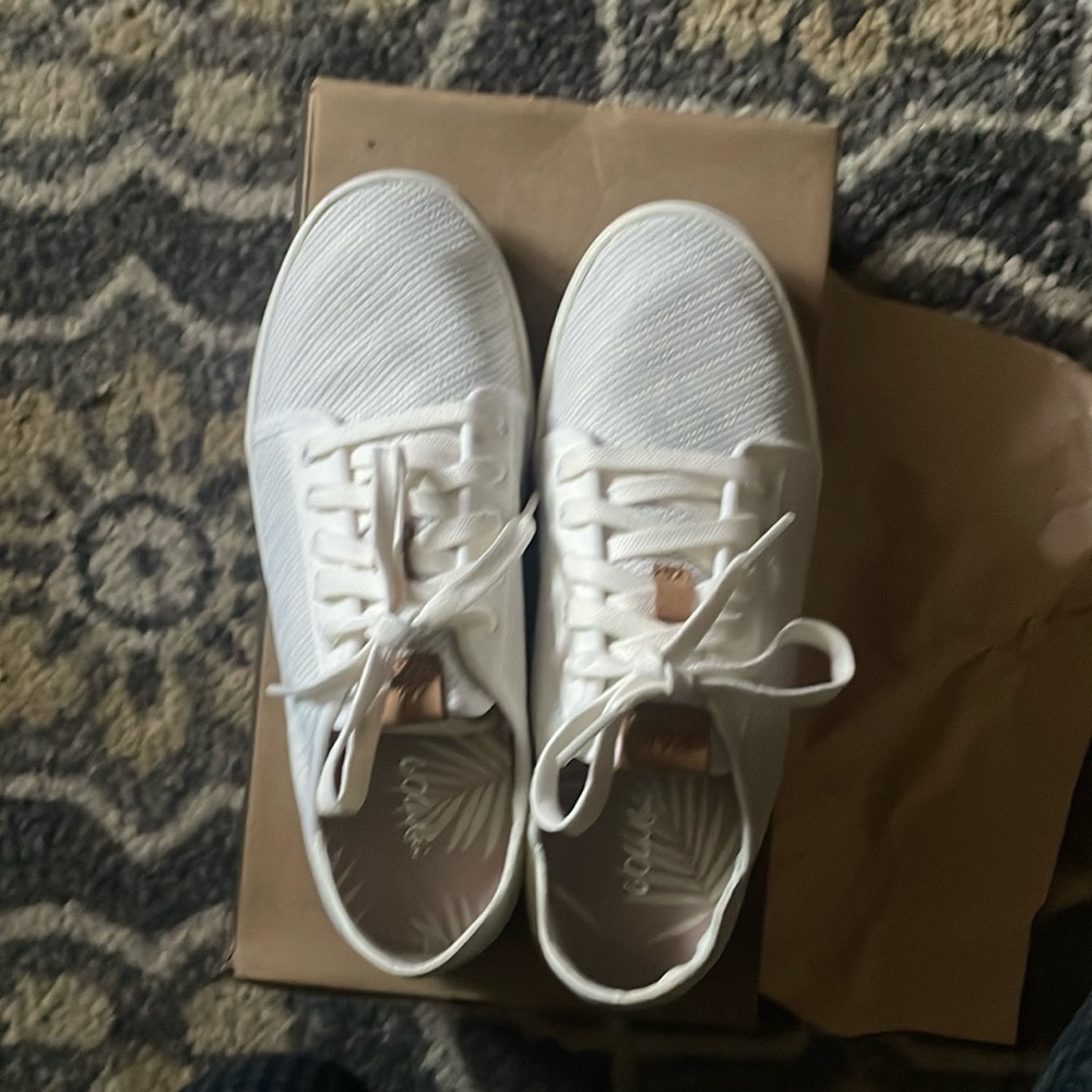Olukai shoes